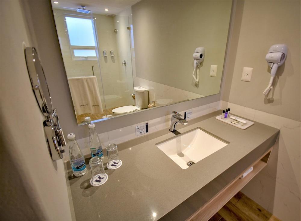 Kali Centro 4*